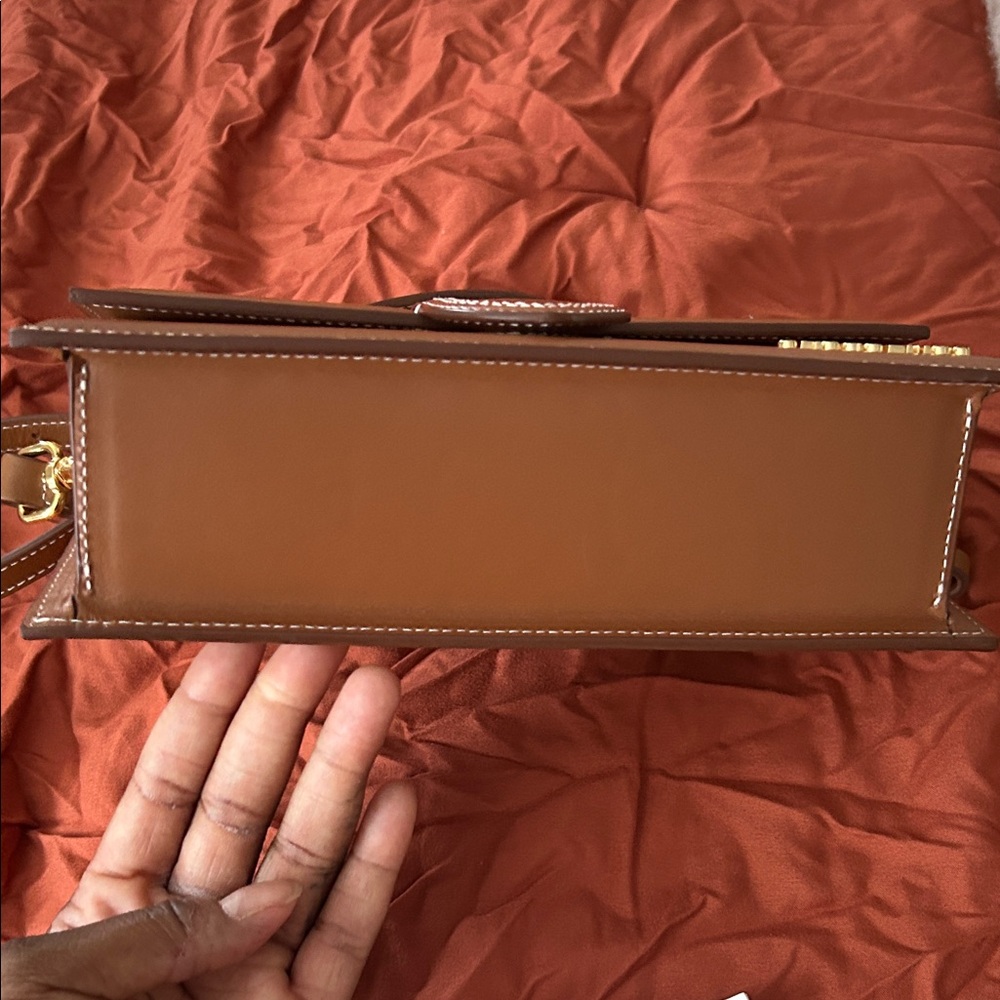 Jacquemus Tan Leather Crossbody Bag - Picture 3 of 4